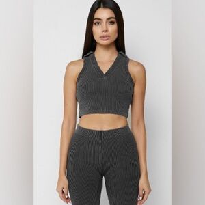 RIBBED POLO CROP TOP